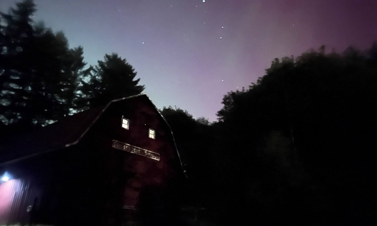 Triangle Lake Cabin | Luxury & charming cabin🏡 on seasonal ⛰️ stream in beautiful forest setting🌳