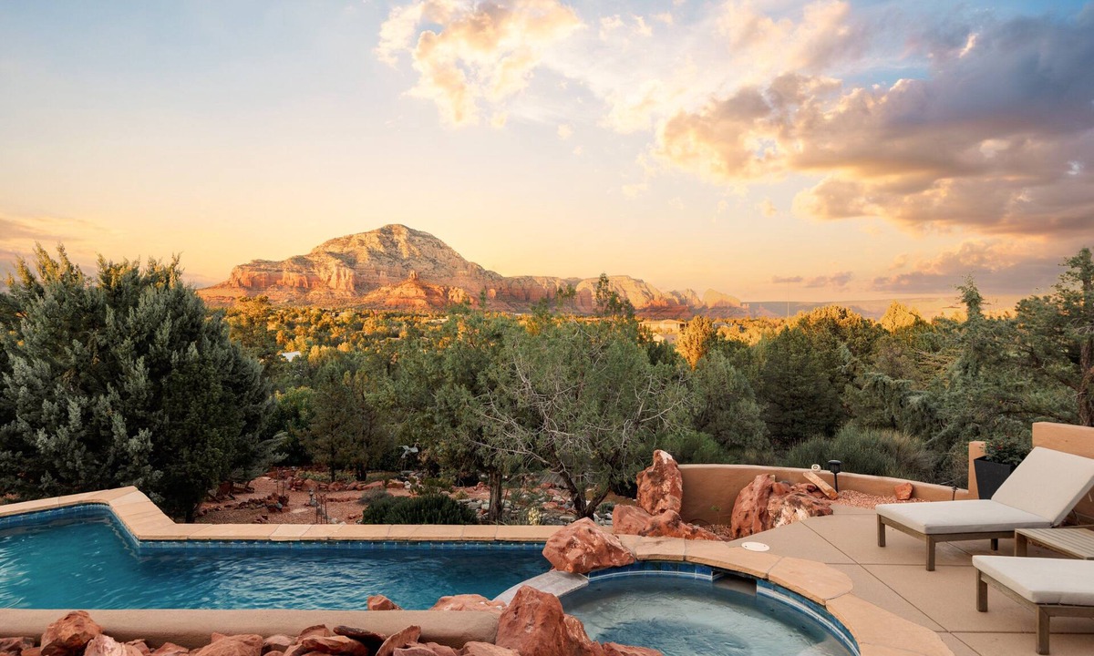 West Sedona House | Luxury Duo | 2 Homes, 12BR, 8BA Sleeps 29 | Pool, Spa, Game Rooms & Red Rock Views!