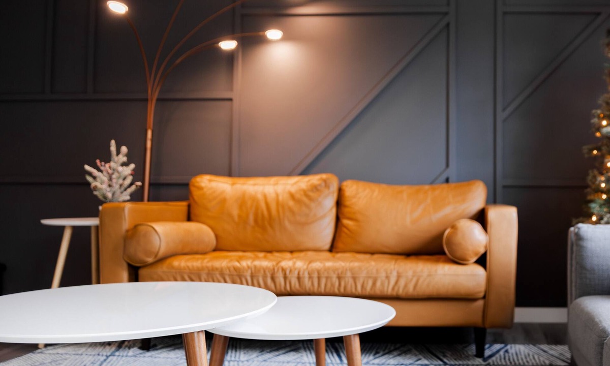 Four Corners House | Luxury MCM King Suite Coffee Lover's Dream! EV2