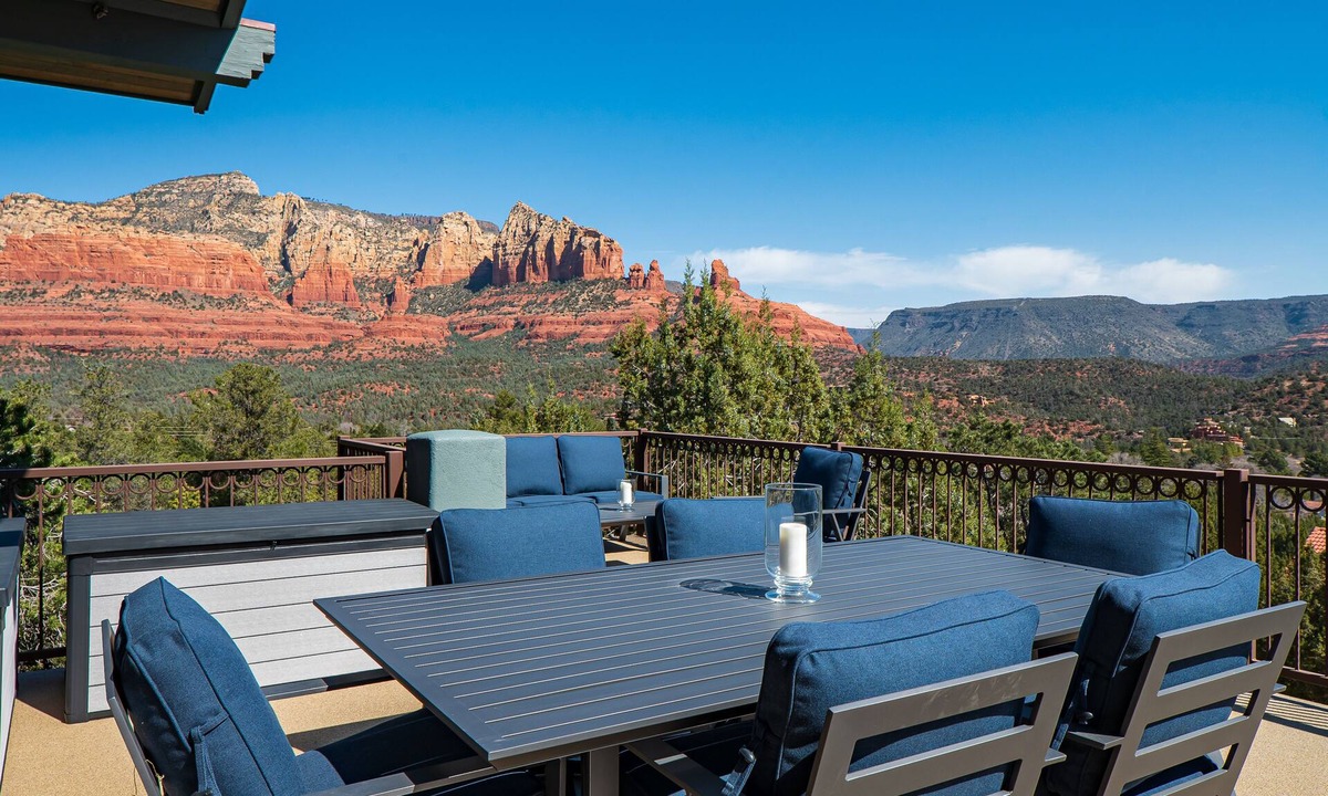 Uptown Sedona House | Luxury Uptown Sedona home w UNBLOCKABLE views