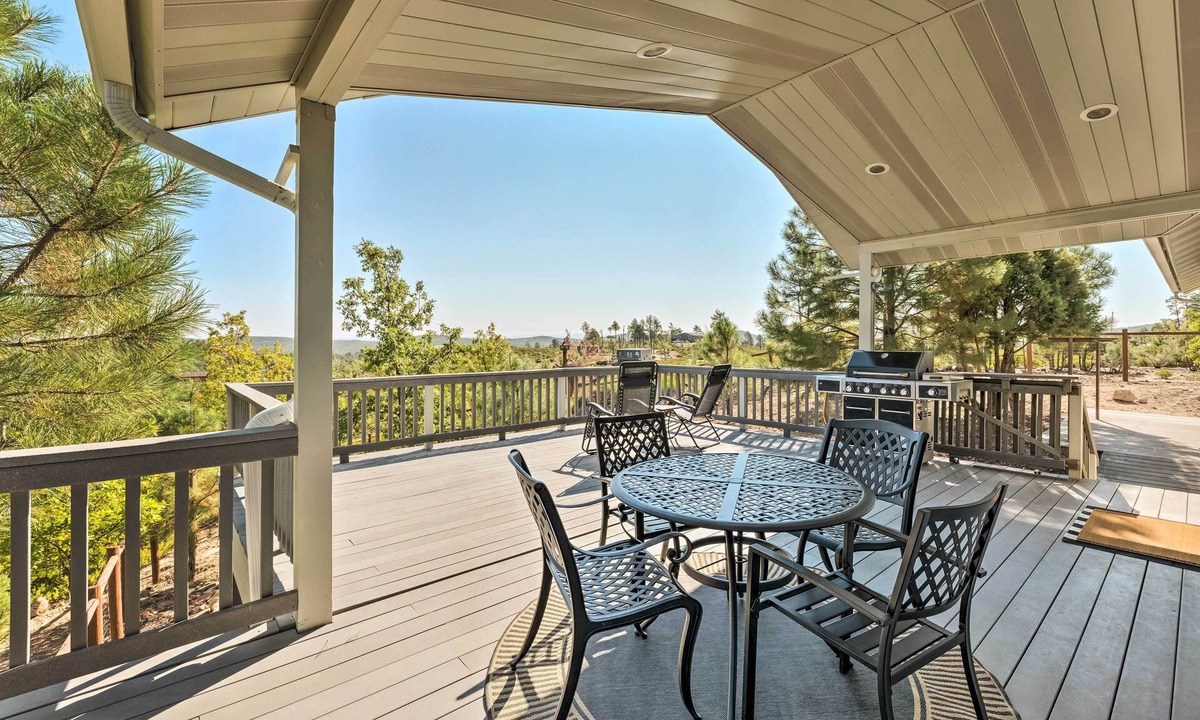 Timberland Acres House | Majestic Views & Wraparound Deck: Show Low Haven