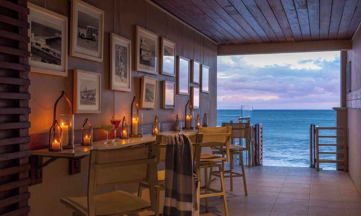 Eastern Malibu Hotel | Malibu Beach Inn