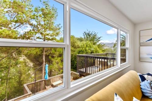 Linda Mar House | Marbella Lane - Stylish 4BR w Revitalizing View