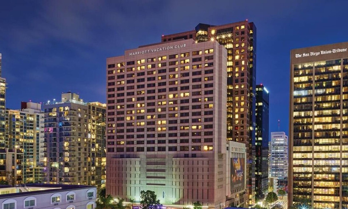 Civic Core Apartment | Marriott Vac Club, 1 BR SUITE, Kitchenette, Sleeps 4, 17min walk Conv. Ctr.