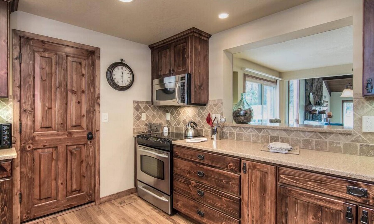 Sunriver House | Meadows Retreat with Access to The Cove