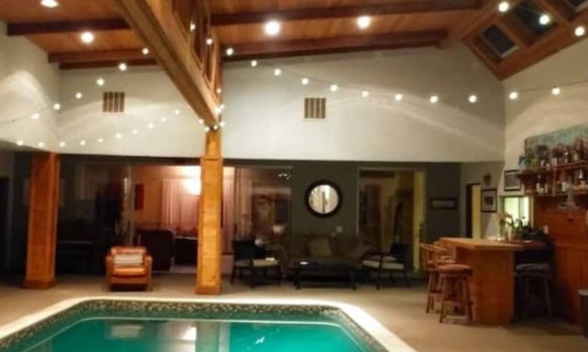 Lone Pine House | *Million Dollar Views and Indoor Pool!