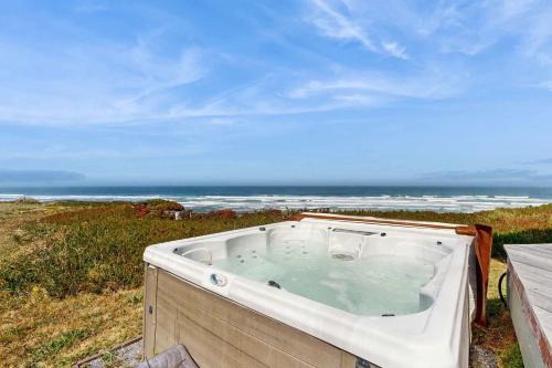 Fort Bragg House | Misty Rose