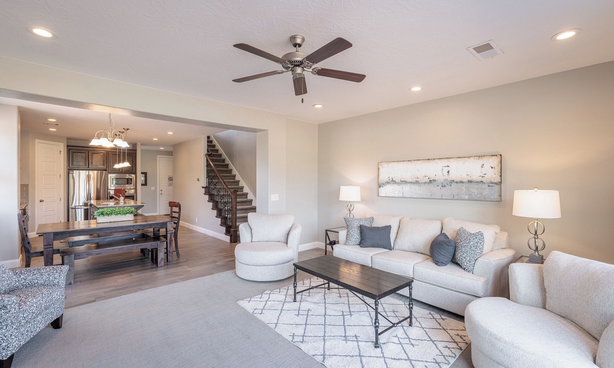 St. George Villa | Modern 4BR Overlooking the 18th Green - Sleeps 12