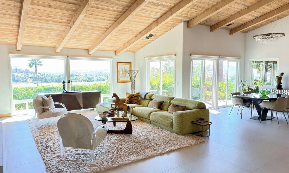 Bonsall House | MODERN ITALIAN VILLA - A LUXURY OASIS WITH PANORAMIC AND SUNSET VIEWS
