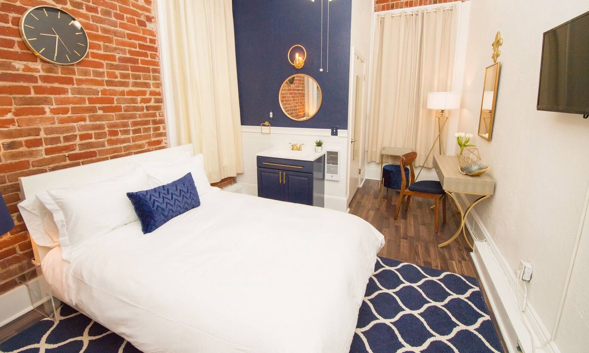 East Village House | Modern Loft in the Heart of Downtown San Diego