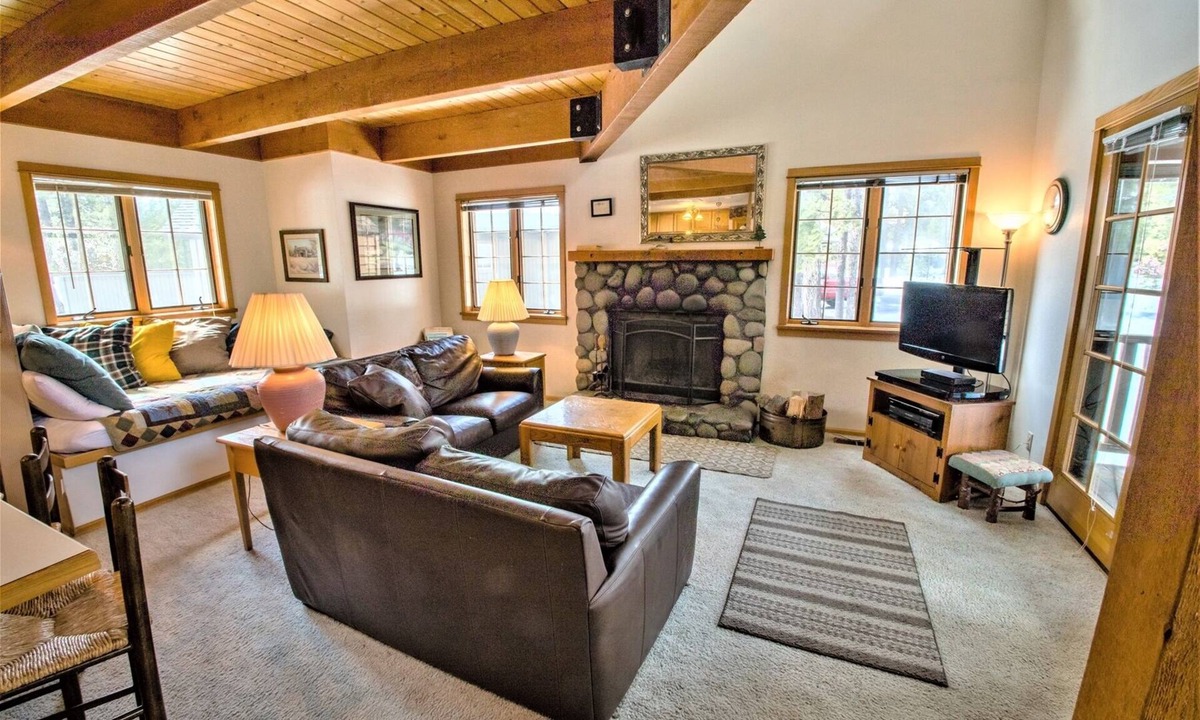 Deer Park House | Mt Adams 6 - Hot Tub, Bikes, Great North End Forested Location