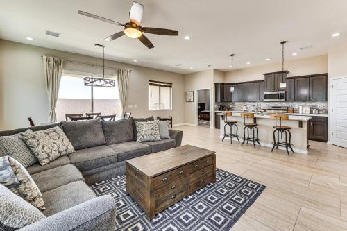 Mohave Valley House | Mtn-View Home w/Patio, 3 Mi to Colorado River!