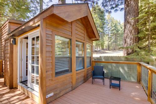 Lake Almanor Peninsula House | Near Lake Almanor & Golf: Cozy Cabin!