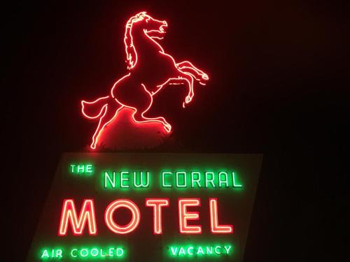 Victorville Hotel | New Corral Motel