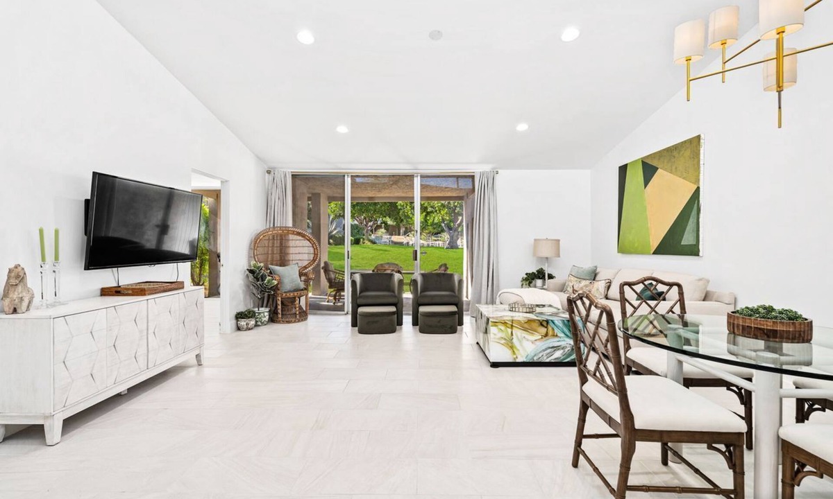 Palm Desert Condo | NEW! Mariposa Hideaway by GPM -Chic Ironwood CC Condo