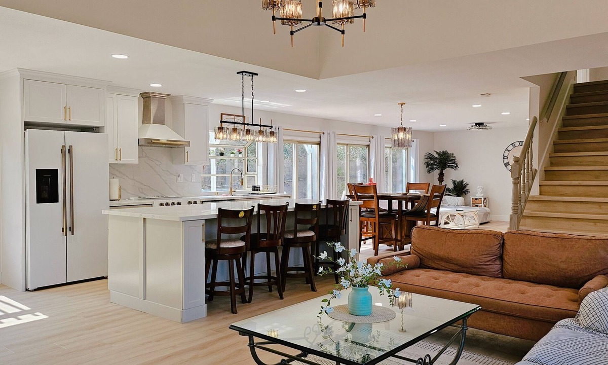 Fullerton House | NEW! Terrific 4-bedroom house in charming Fullerton