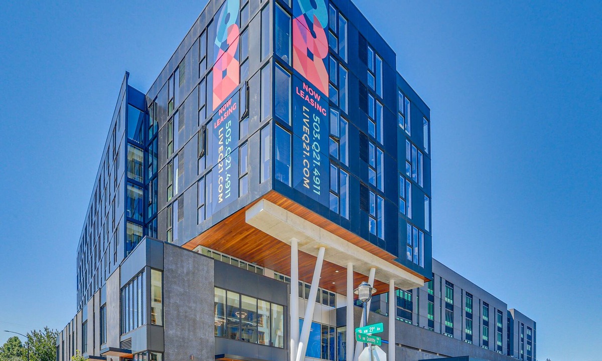 Uptown Condo | Newly Finished Nob Hill Condo w/Central Location Perfect for Exploring the City