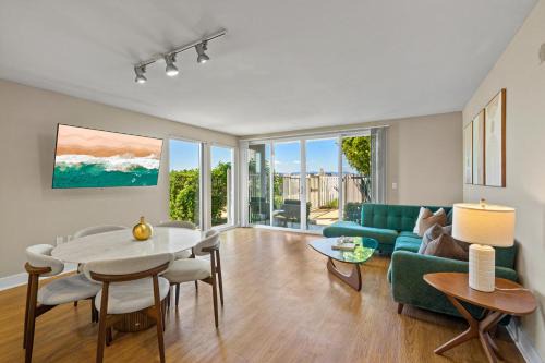 Los Angeles County Apartment | Oceanfront Serenity - 2BR Marina del Rey Luxury Suite