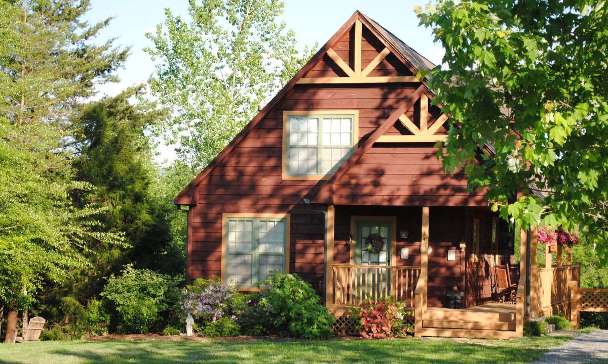 Benton Cabin | "Ocoee River's Edge"