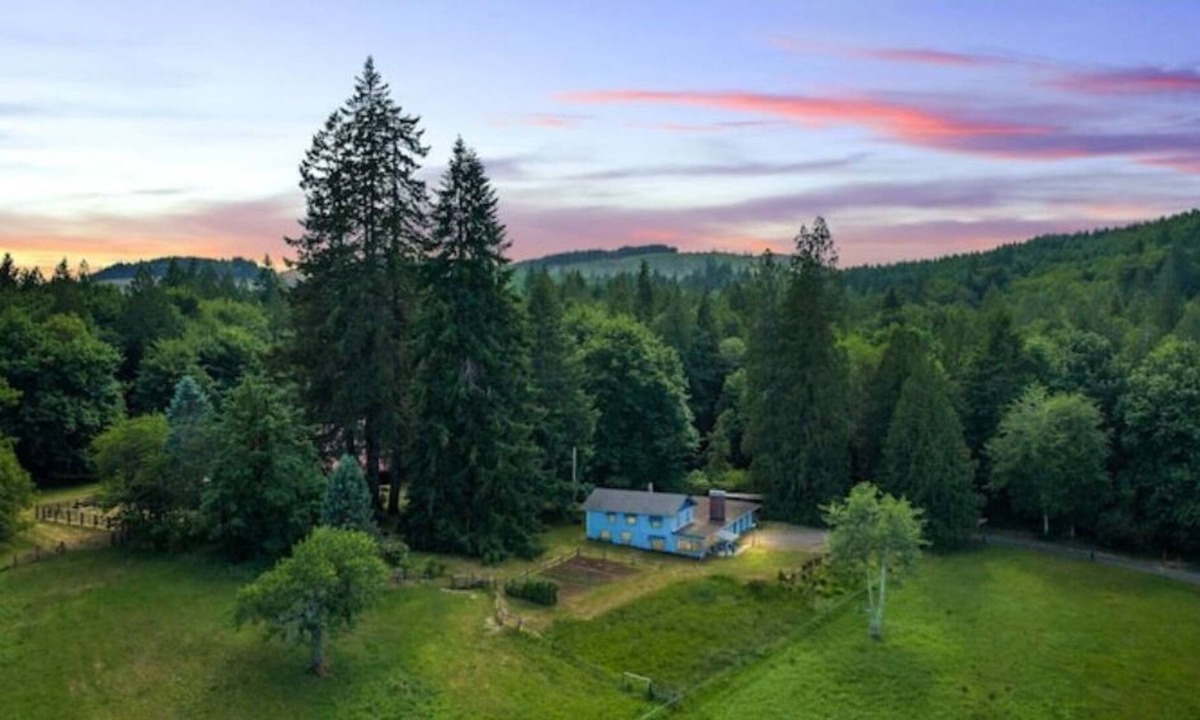 Shelton House | Old Growth & Country Living Farm