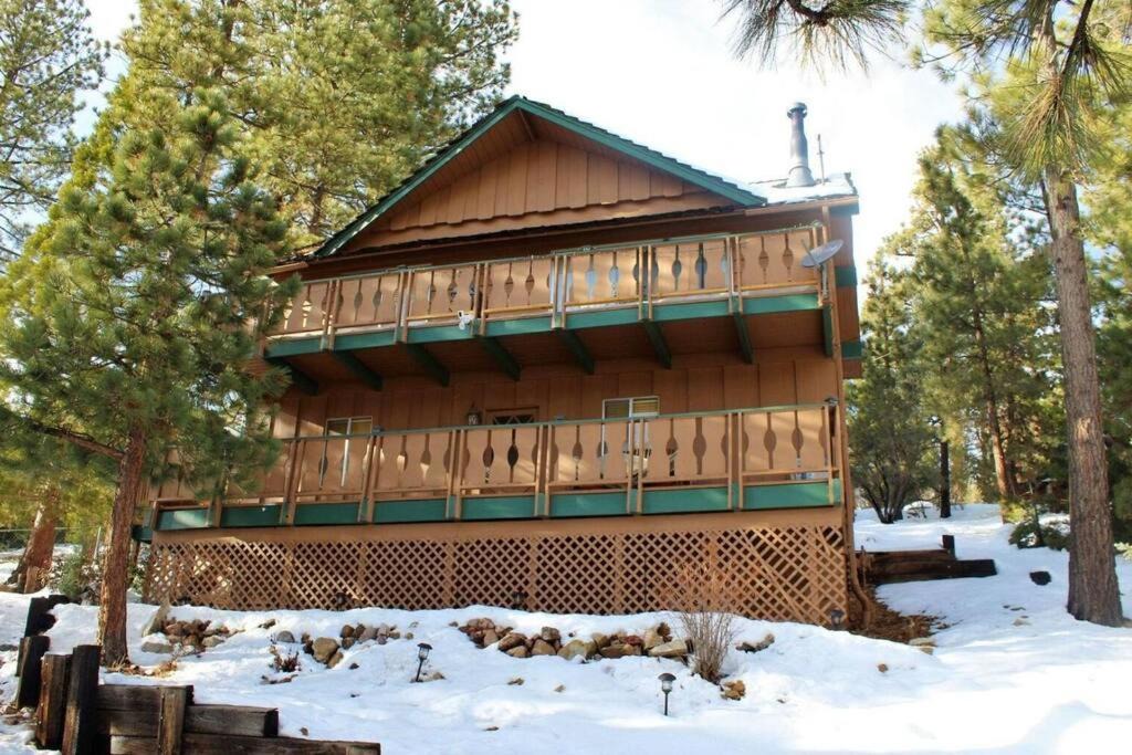 Whispering Forest House | Paradise Cabin