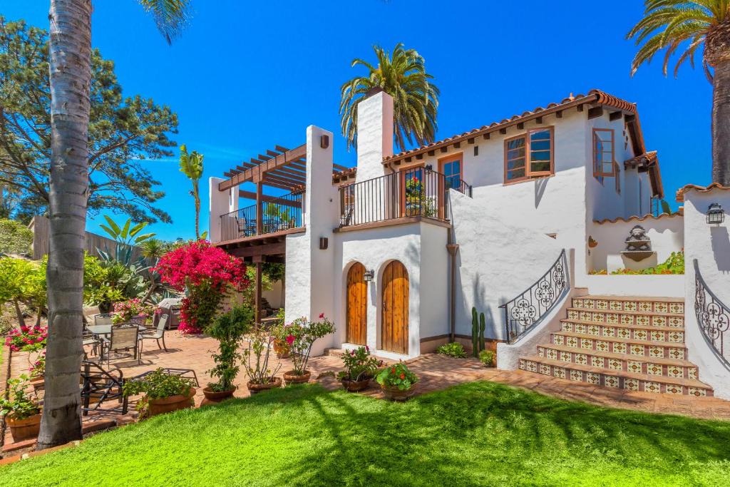 Beach Barber Tract House | Paradise Found