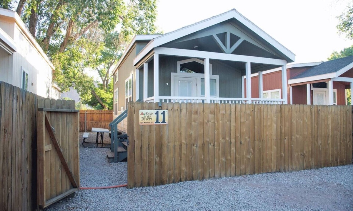 Moab House | Pet-Friendly Moab Tiny Home Near Arches | Sleeps 6 | Fenced Yard | Hidden Canyon