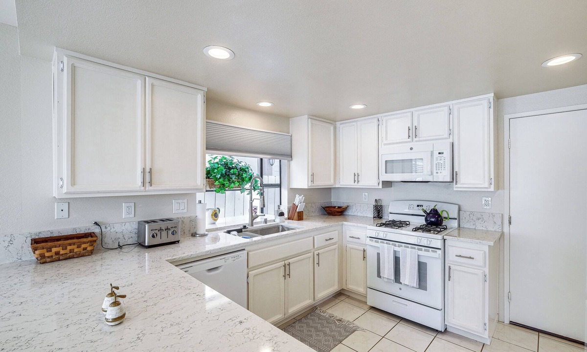 Rancho Penasquitos House | Pet-Friendly San Diego Home w/Private Pool & Yard
