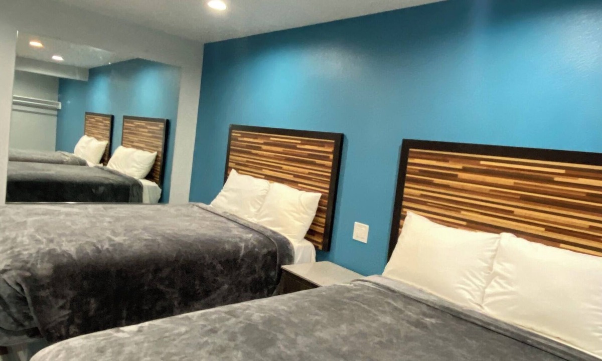 Rosemead Hotel | Plaza inn Motel - Los Angeles area