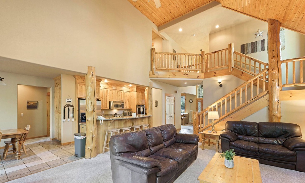Deer Park House | Poplar 16 - Beautiful! New Hot Tub, A/C, SHARC