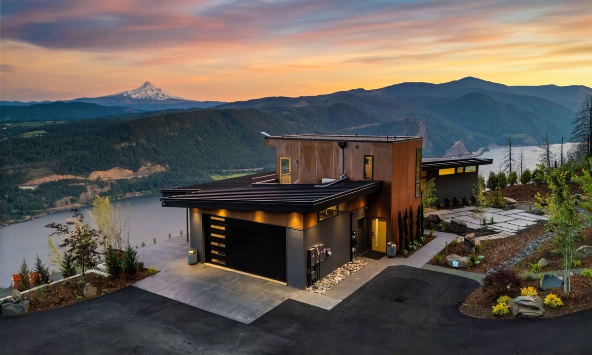 Underwood Apartment | Private guest suite on Underwood Mountain