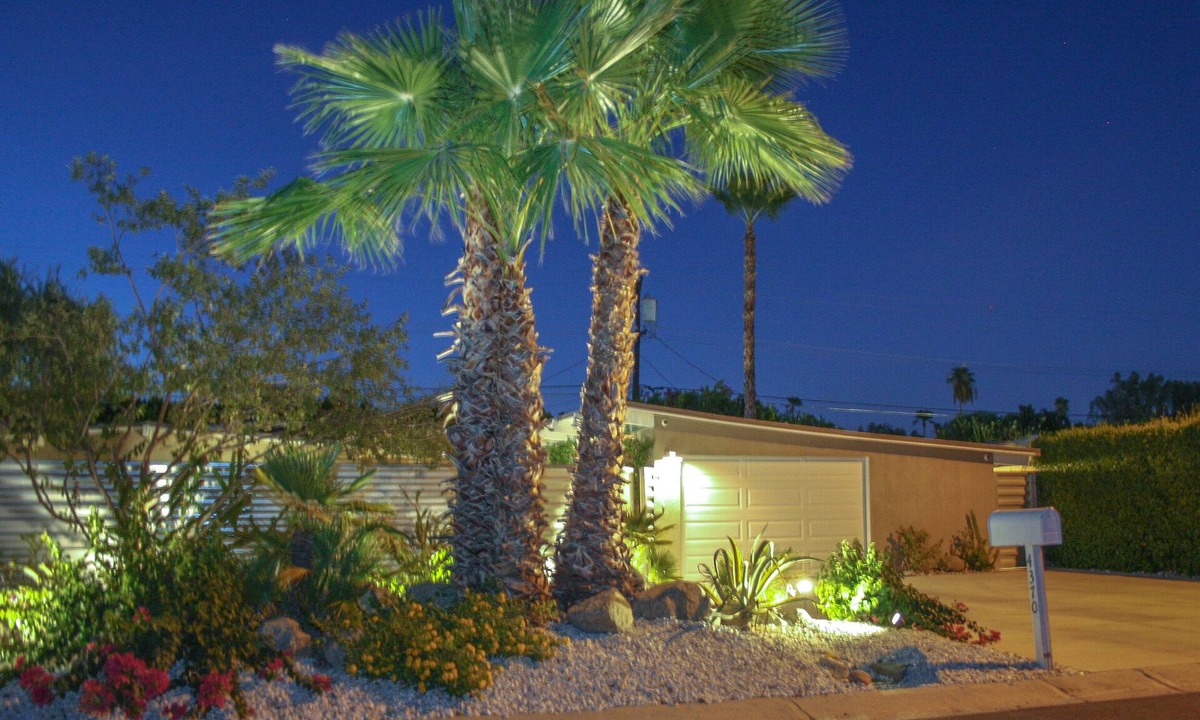 Palm Springs House | PS-ID #75 Experience the Best of Palm Springs in this Mid-Century Modern Gem!