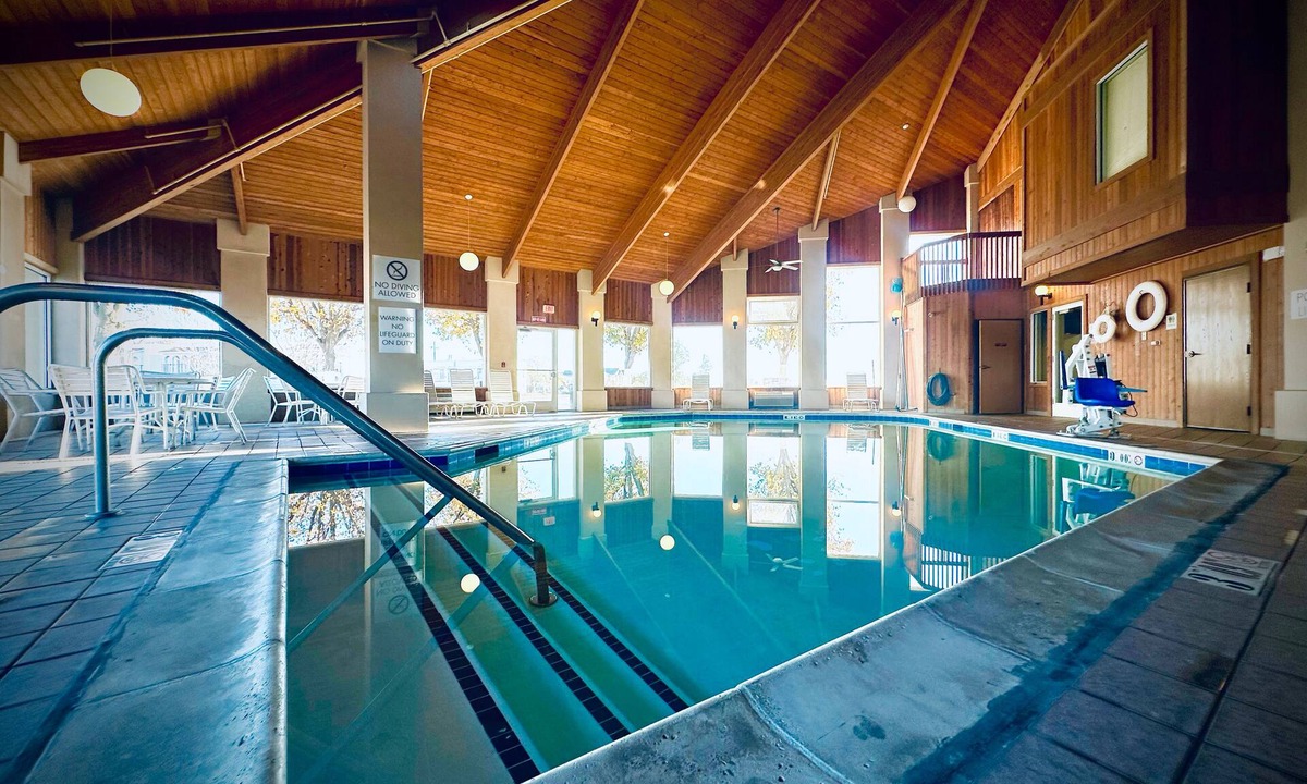 Willows Hotel | Quality Inn & Suites Willows