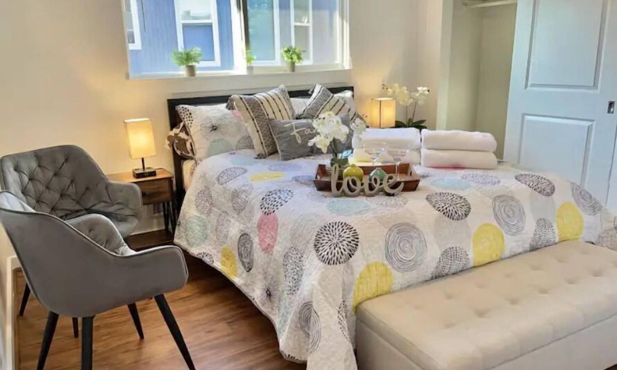West Queen Anne House | Queen Anne cozy house with Puget Sound View #4