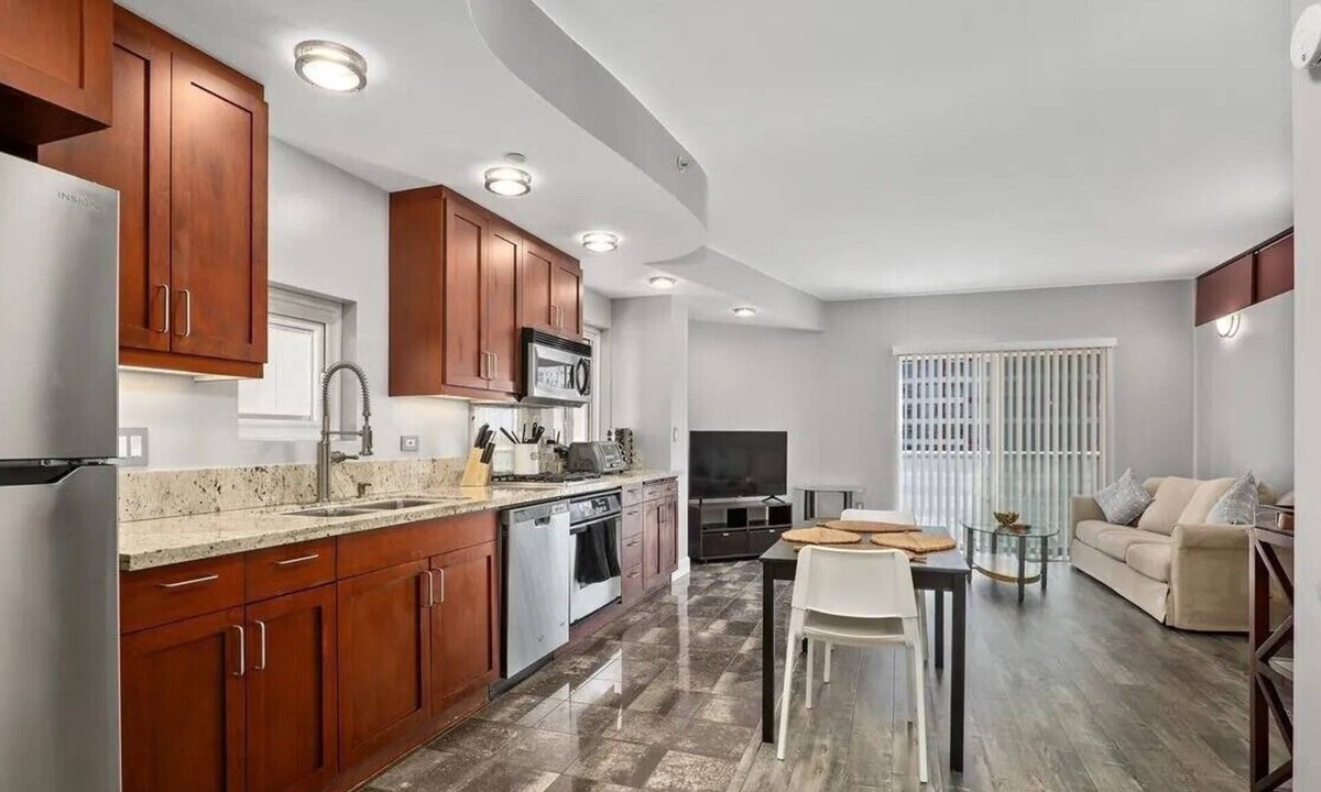 East Village Apartment | Quiet 1-bedroom apartment in downtown San Diego