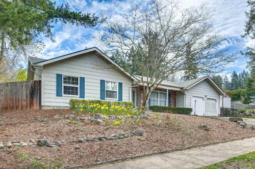 Western House | Quiet Eugene Retreat Near Mount Pisgah & UO Campus