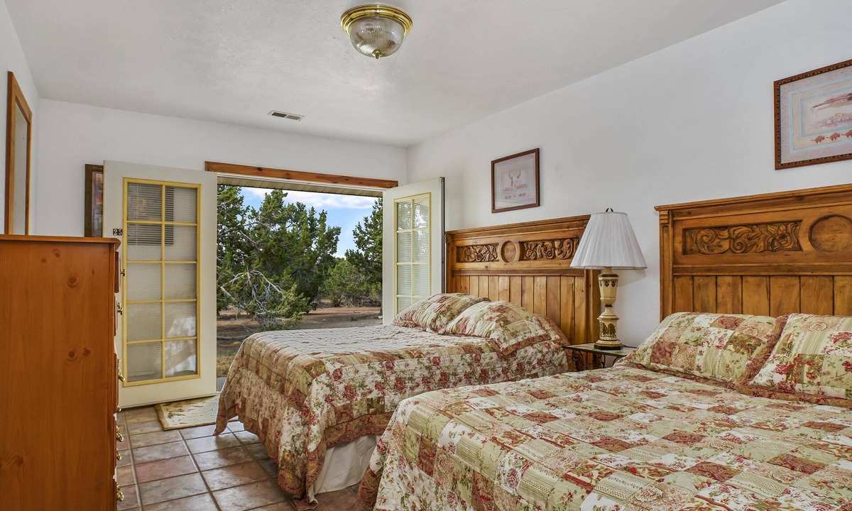 Spring City Apartment | Ranchette Ponderosa - The Timpanogos #1 at Wind Walker Homestead, Sleeps 10