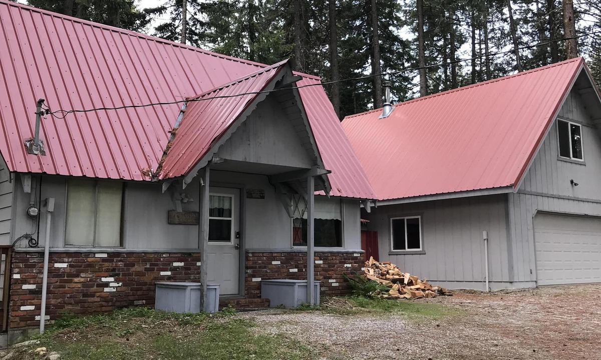 Leavenworth House | Real Mountain Cabin with access to Fish Lake