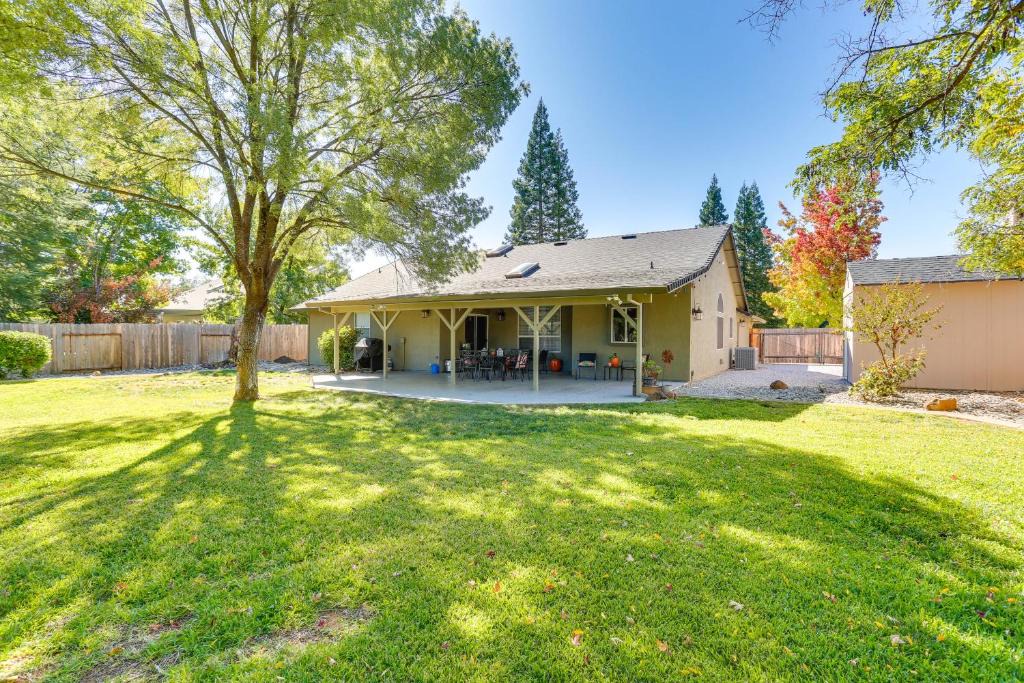 Redding House | Redding Home w/Patio Near Fishing!