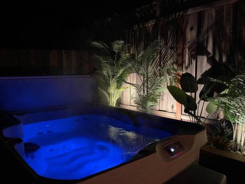 Felton House | Redwood Grove - Hot Tub PS5 Redwood Park