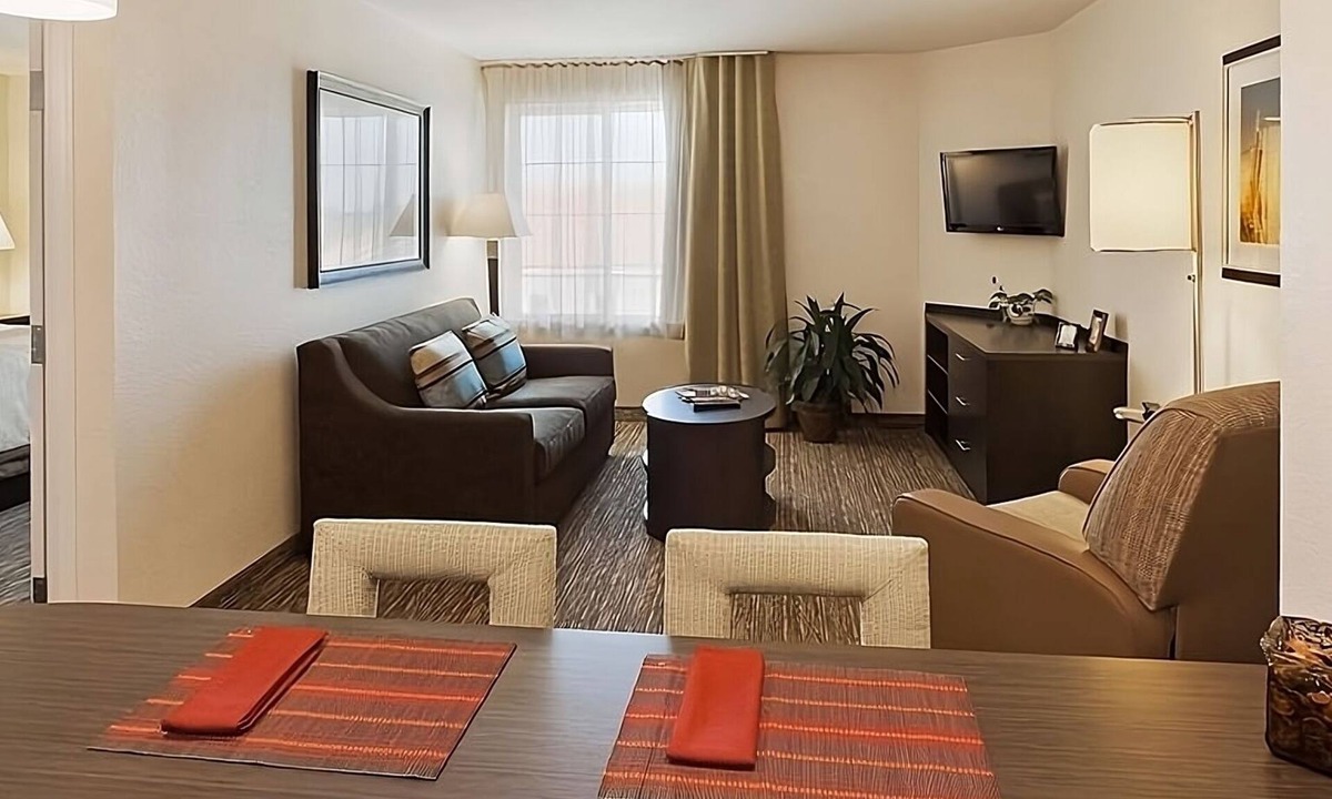 Anaheim Resort Hotel | Relax and Unwind! Pet-friendly, Kitchenette, Near Angel Stadium