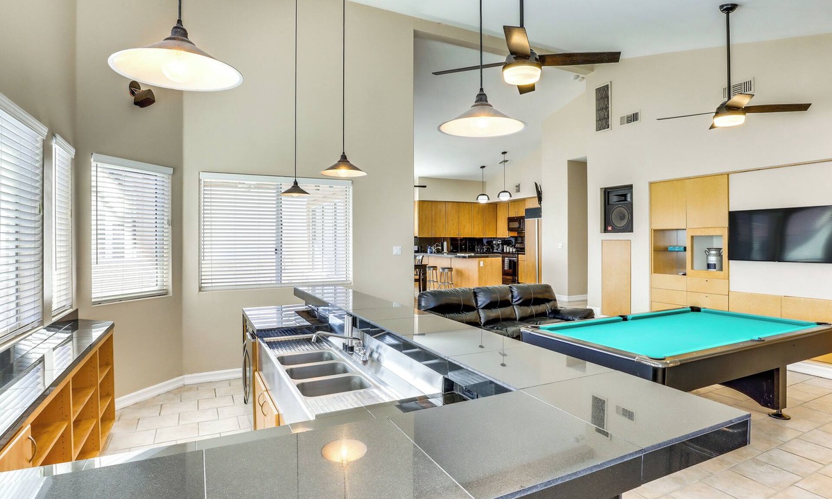 Moovalya Keys House | Riverfront Home w/Dock & Pool Table in Parker!