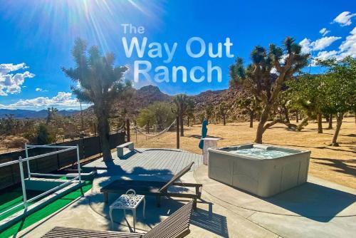 Joshua Tree House | Romantic Secluded Hot Tub Fire Pit