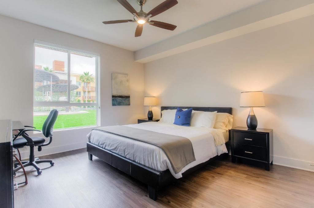 Playa Vista Apartment | Runway Large 2 Bedroom B214