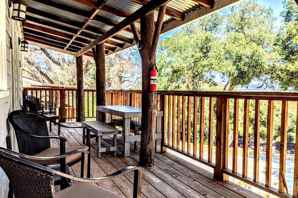 Pauma Valley Cabin | Rustic Elegance by the Lake: Duplex Cabin Rental in Santa Ysabel