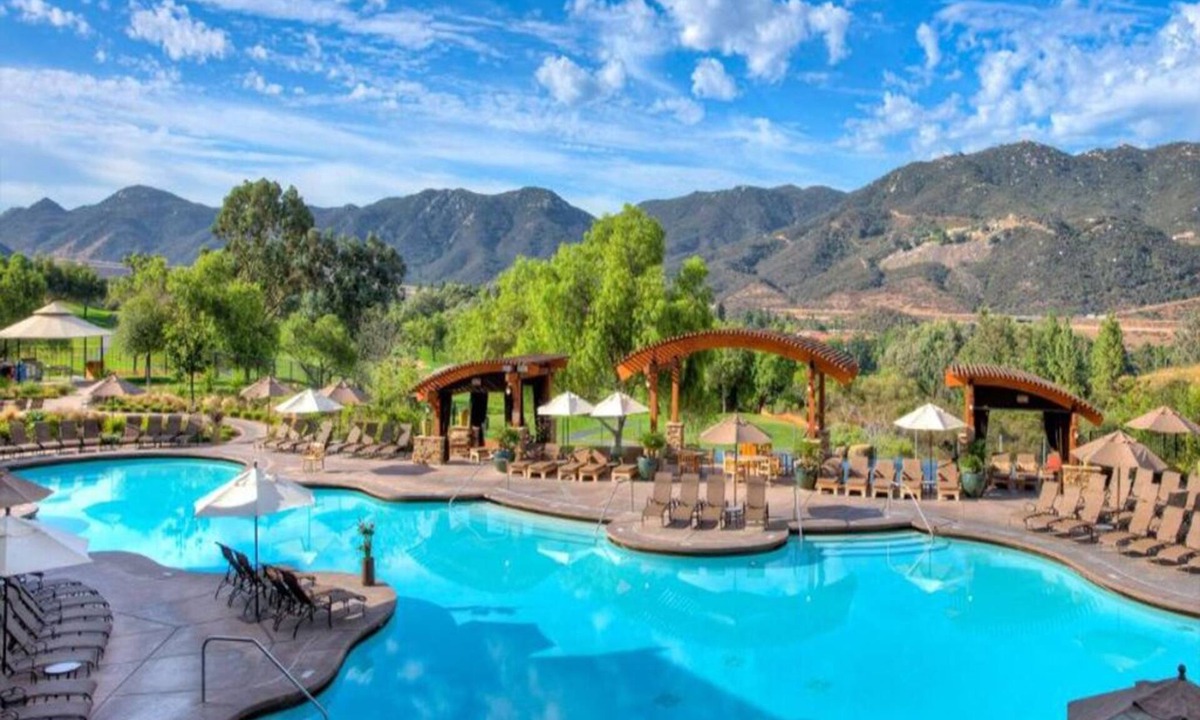 Lawrence Welk Resort Village Resort | San Diego Hyatt Welk resort condo for rent. Available August 3 to 10th, 2025