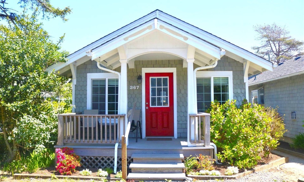 Cannon Beach Cabin | Scandia North Cabin - Close to Beach & Downtown!