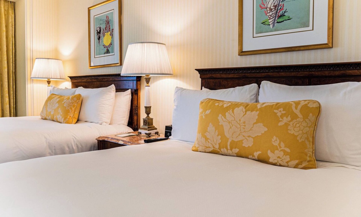 Downtown San Diego Hotel | Scenic Retreat with 2 Double Beds, Westgate, Moments from Gaslamp, 2 Rooms