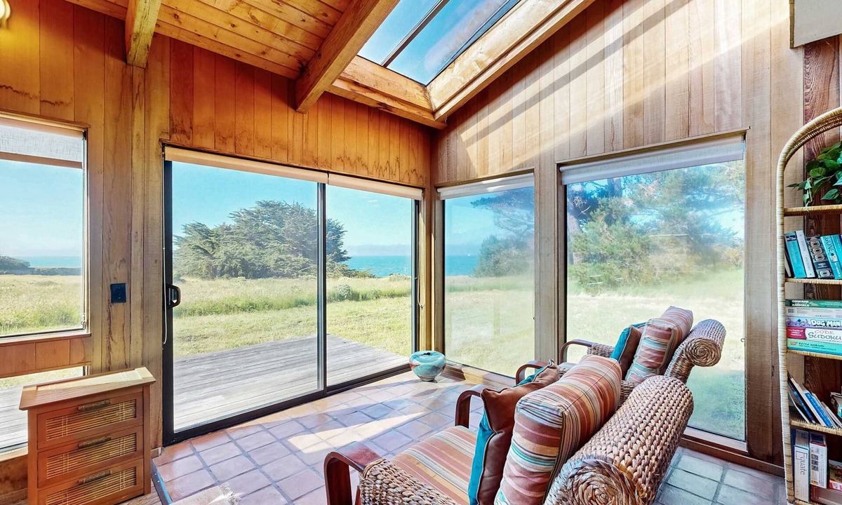 Sea Ranch House | Sea Ranch 2BR oceanfront home — meadow views near Black Point