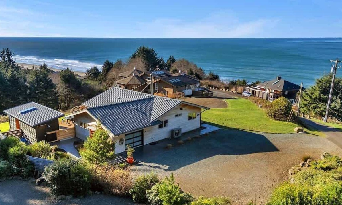 Neahkahnie Beach House | Sea to Sky Retreat by Manzanita Beach Getaway: Ocean Views, 3BR Hilltop Home